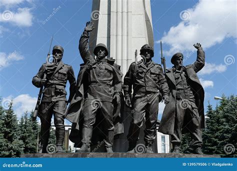 Балканах в интересах антигитлеровской коалиции