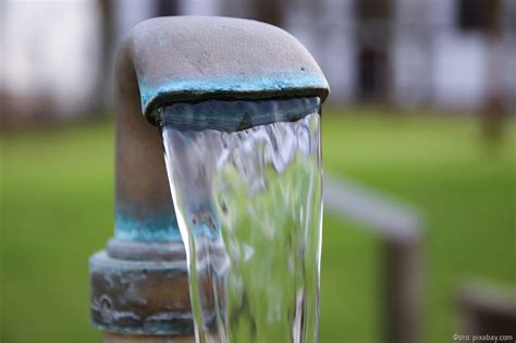 Следить за качеством воды