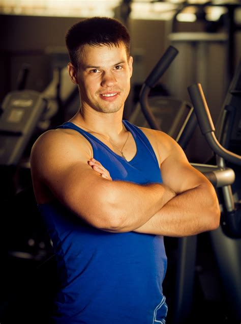 Спортивные тренеры и фитнес-инструкторы